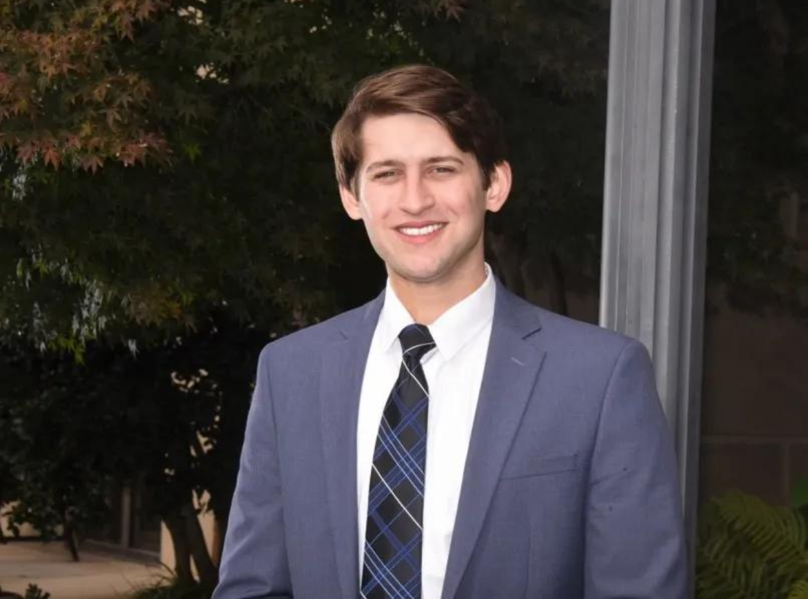Alex Foppoli formal portrait